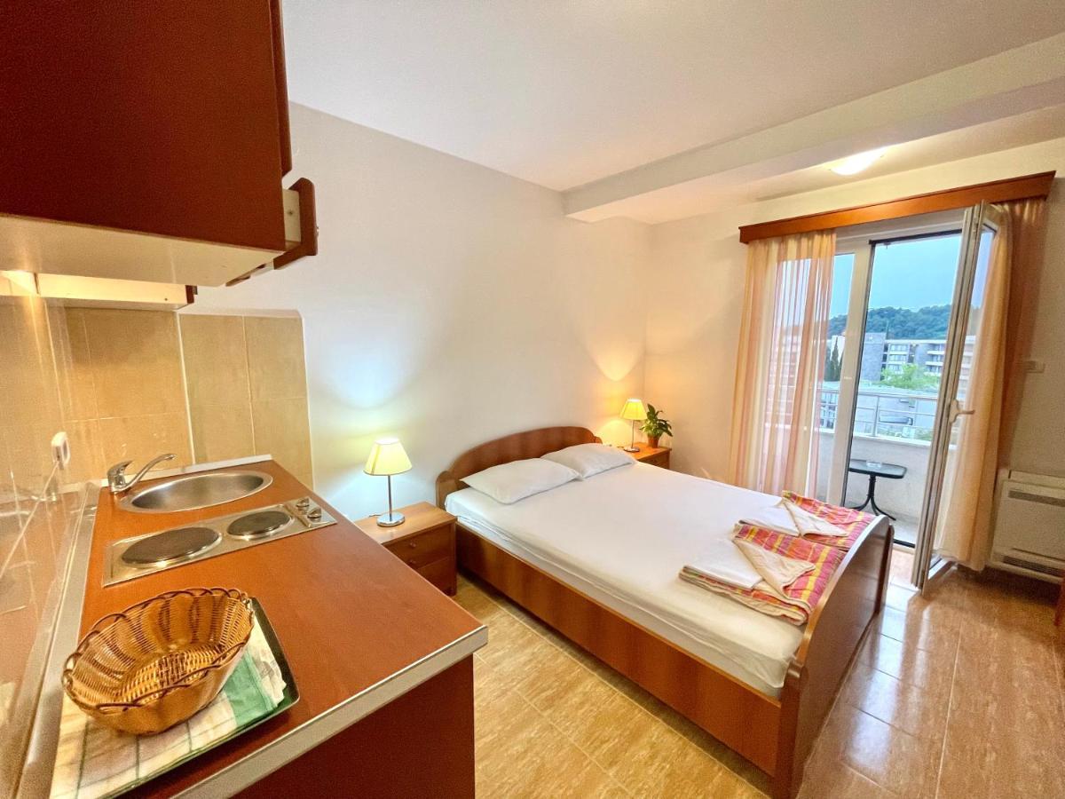 Apartments Boreta Becici Budva Extérieur photo