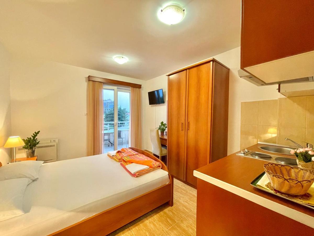 Apartments Boreta Becici Budva Extérieur photo